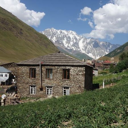 Caucasus Guesthouse Uschguli Exterior foto